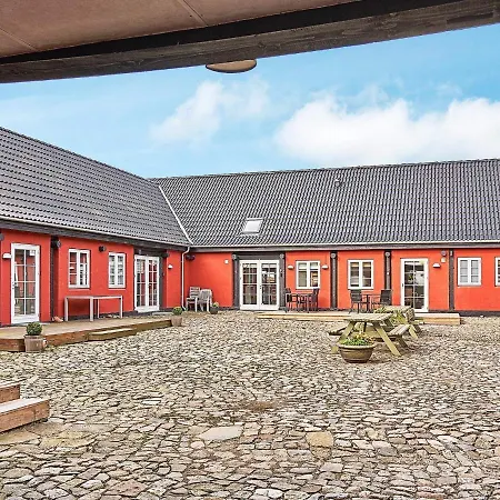 Apartment 5 Person In Aakirkeby Akirkeby